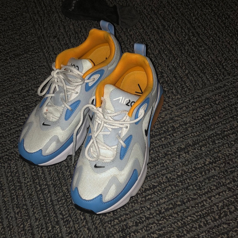 Nike air 200